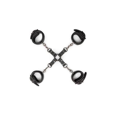 Ligaduras hogtie preto