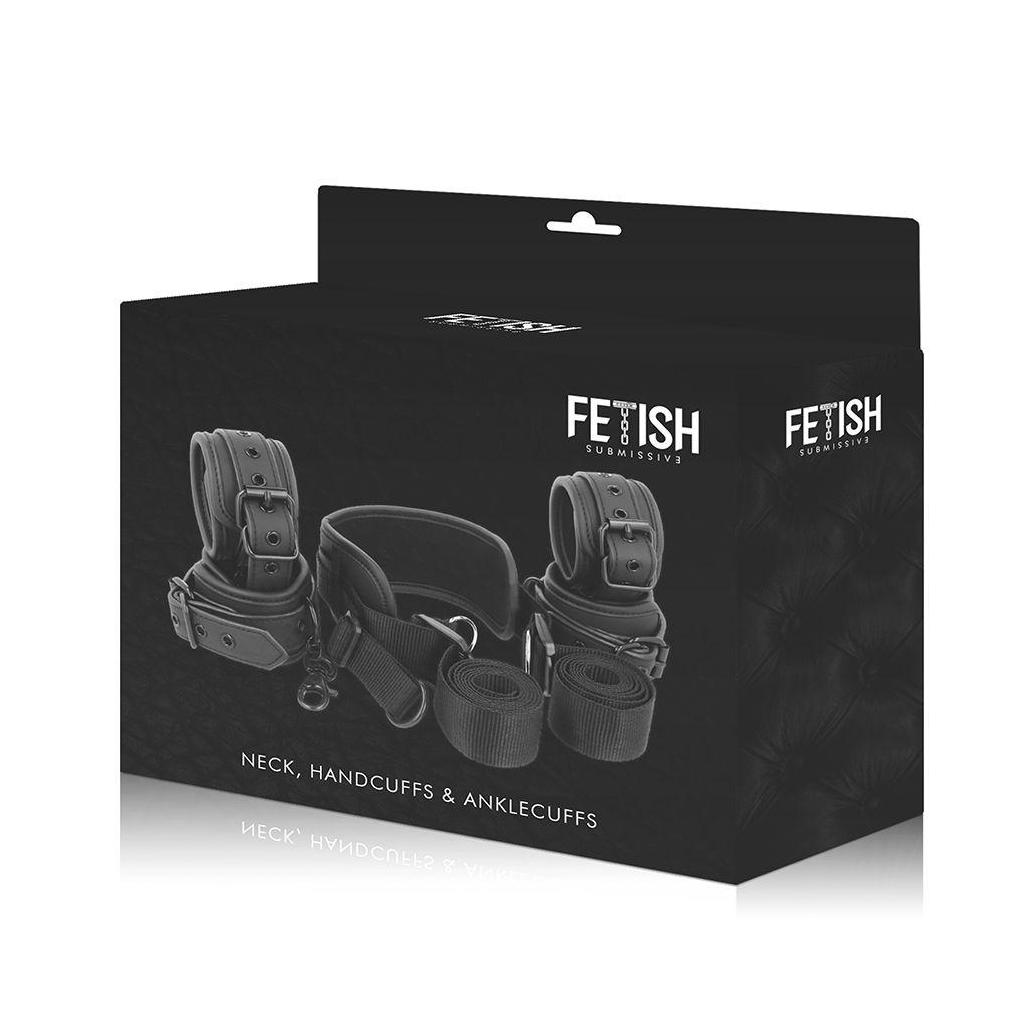 Fetish submissive - posição mestre com 4 algemas revestidas