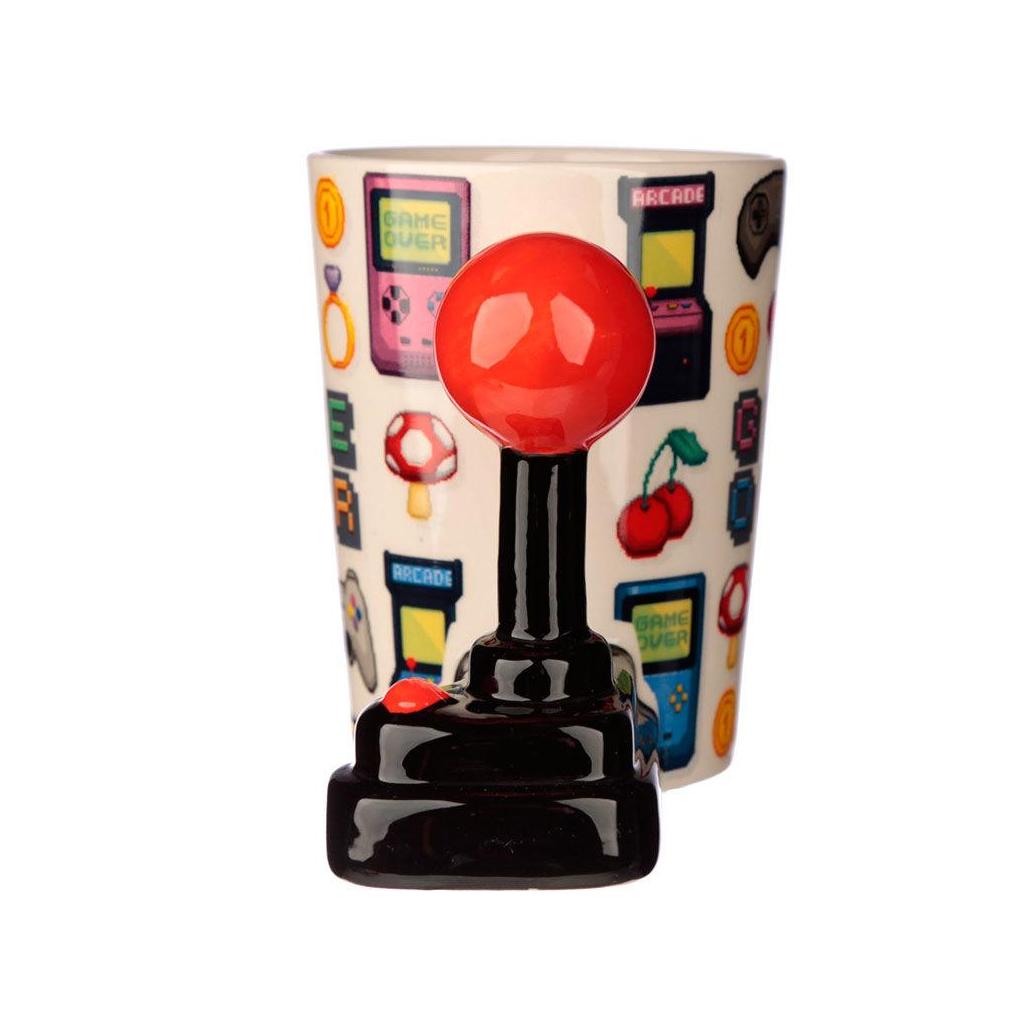 Caneca com pega em forma de pixel game over joystick